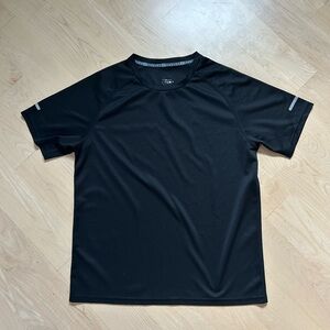 Men's Black Performance Crewneck Shirt - Unbranded